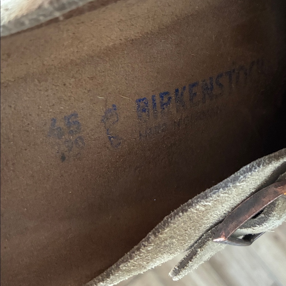 Birkenstock Clogs in Taupe - Picture 9 of 12